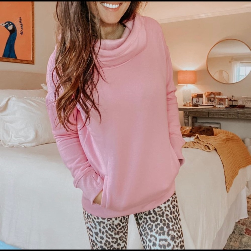 Zyia Active Oh So Soft Mauve Pullover Sweatshirt